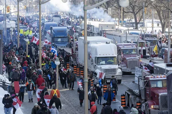 1lfasf5k_canada-truckers-vaccine-mandate-protest-afp_625x300_30_January_22